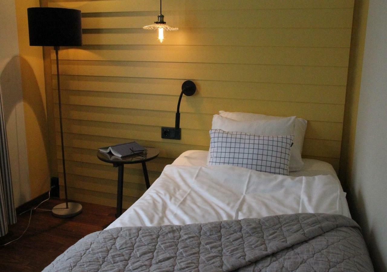 Nynaes Havsbad Hotel Nynäshamn Buitenkant foto